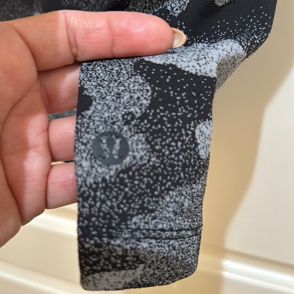 NWOT Lululemon All Yours short sleeve t shirt. SO SOFT. Never worn. 0 runs big - Picture 4 of 4